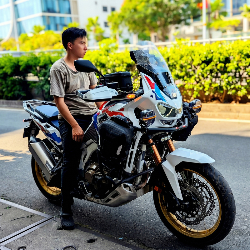 hona-crf-1000l-nang-cap-m30-ultra-v2